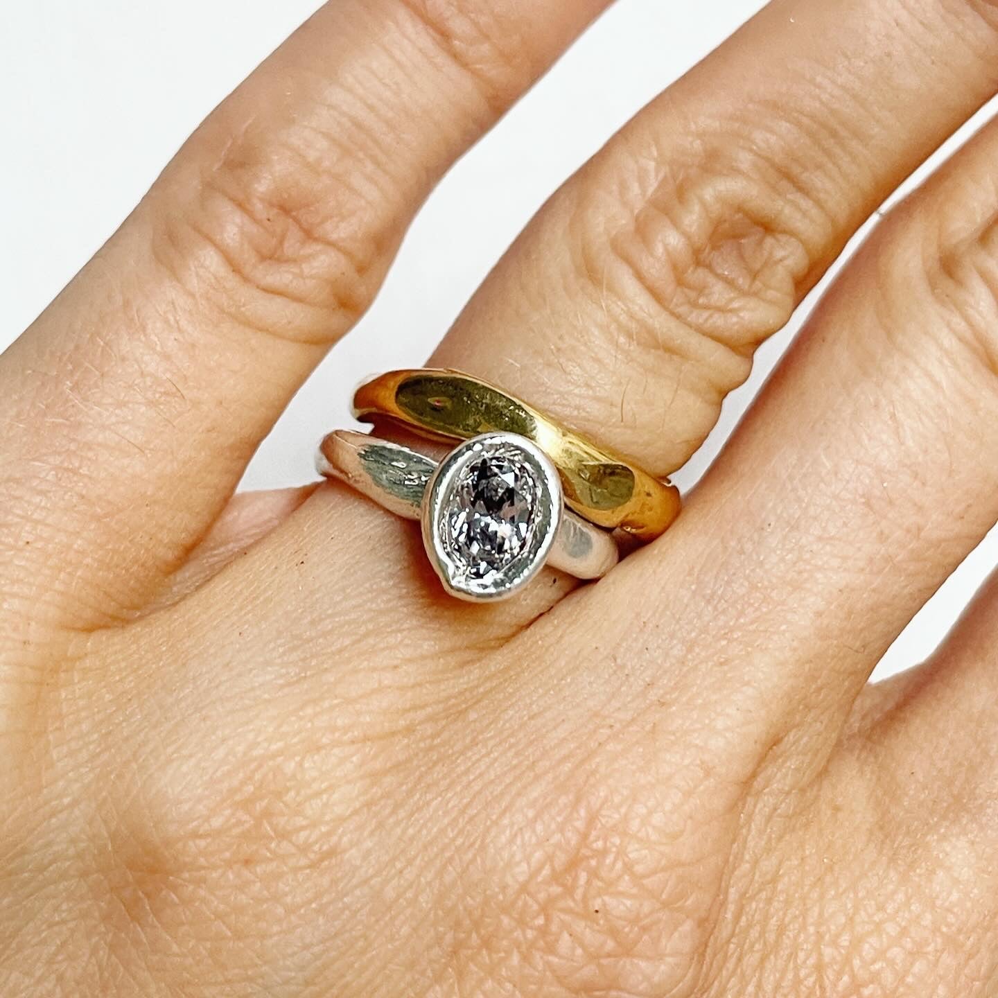 Special Pebble Solitaire Ring