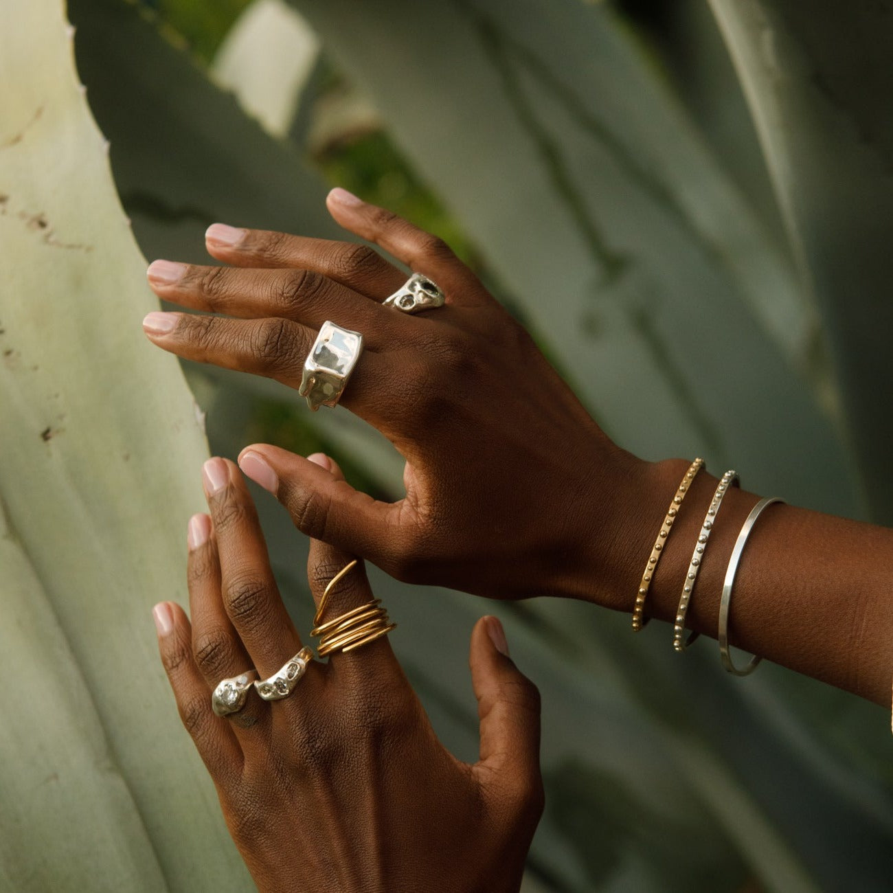 Light Raindrop Arm Cuff
