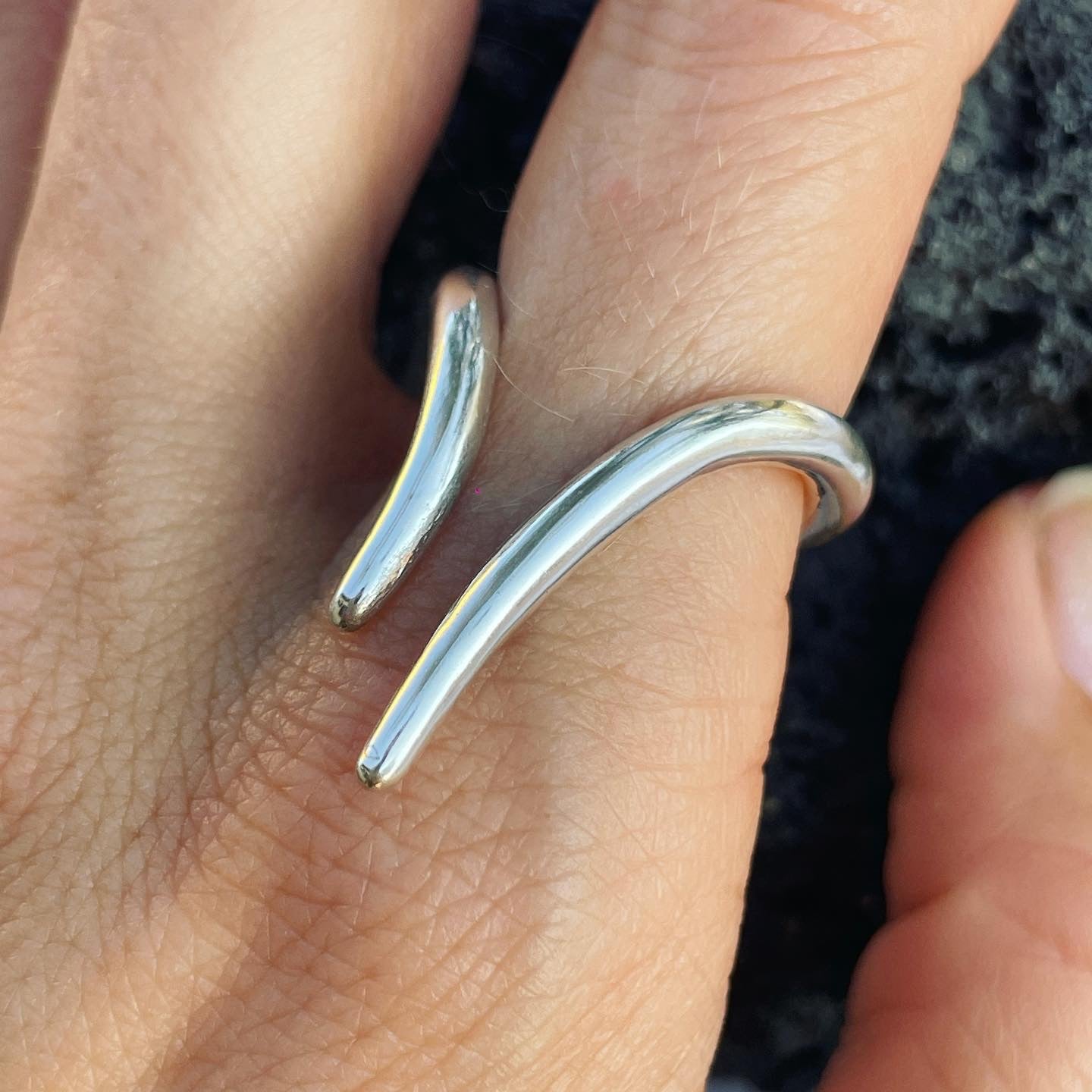Anemone Stitch Long Thorns open Stacking Ring