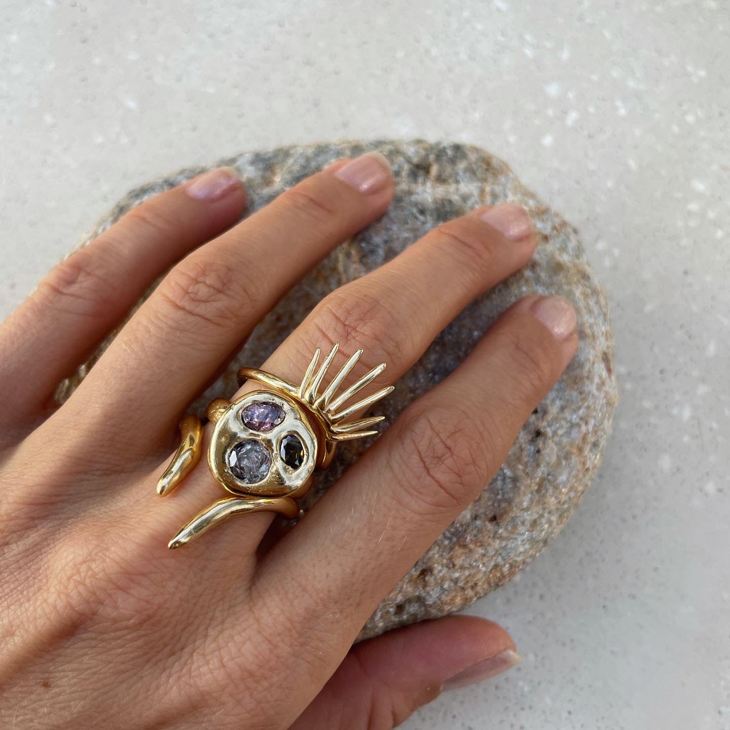 Anemone Stitch Short Thorns open Stacking Ring