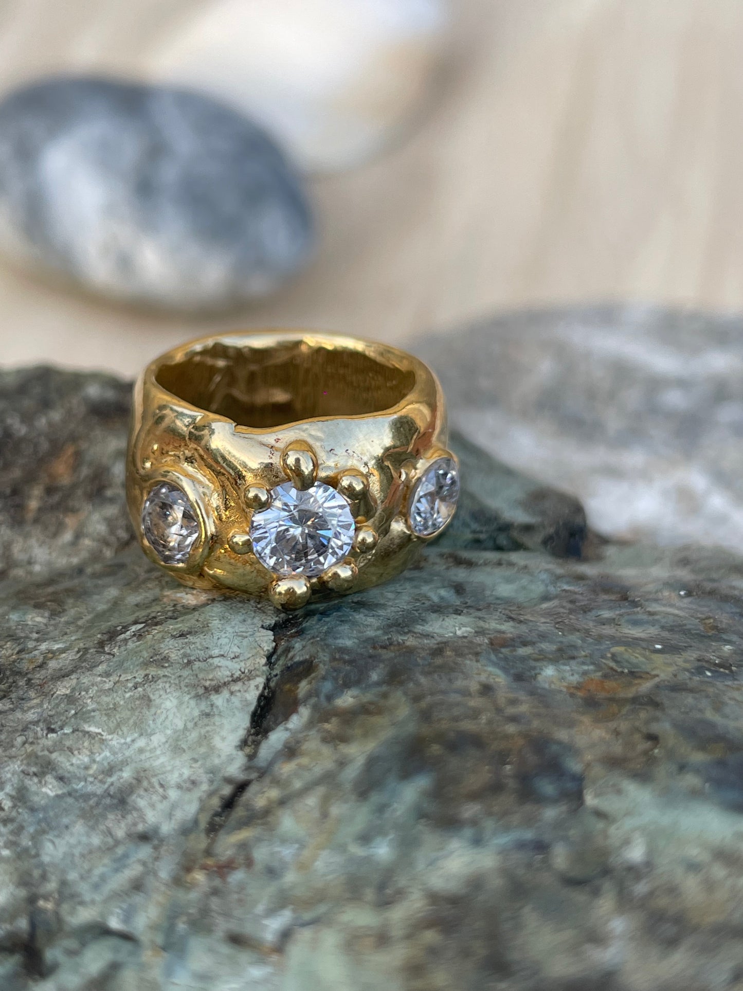3 Stars on Beach broad band ring