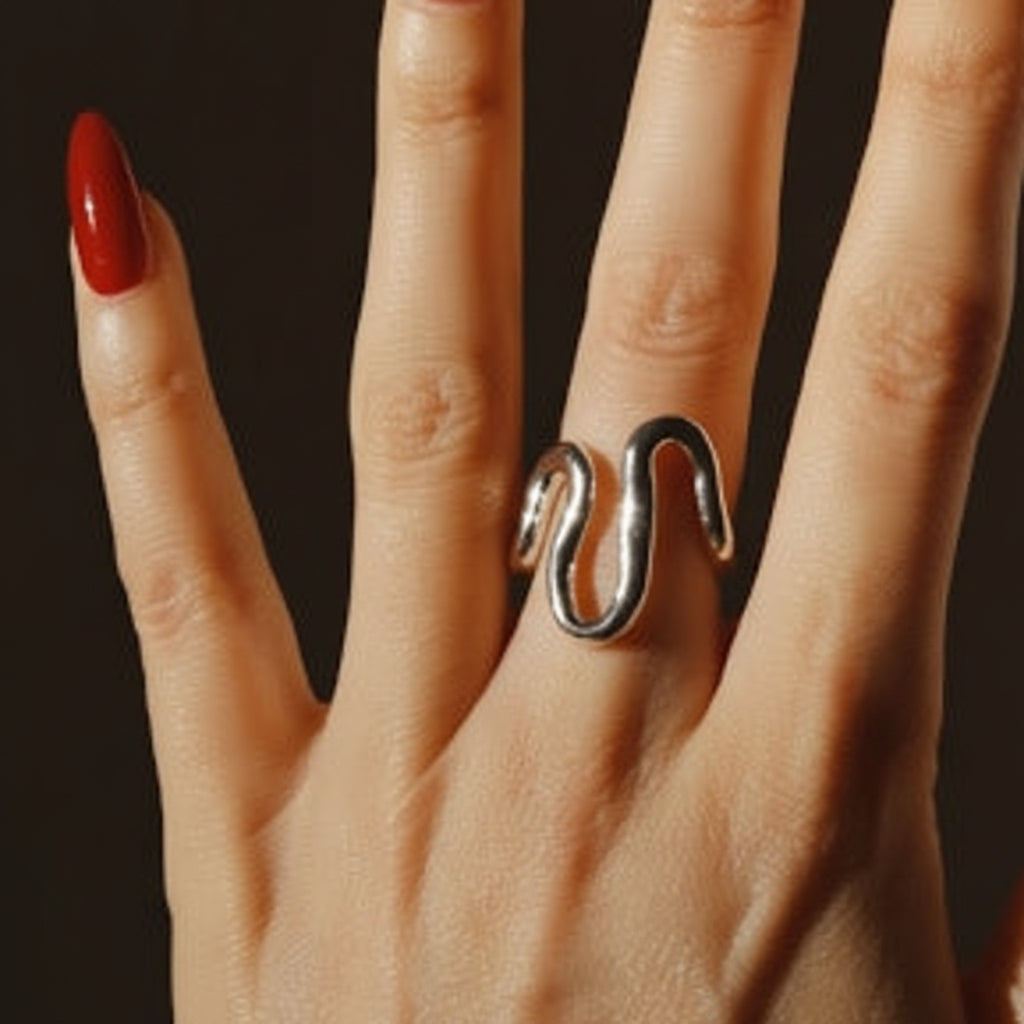 Sneaky Snake Open Ring